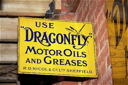 DRAGONFLY OIL & GREASE - click to enlarge